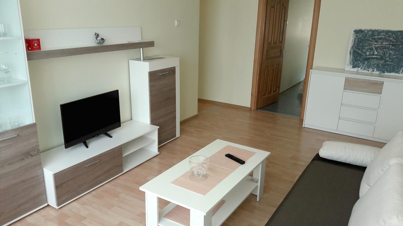 דירות Panevėžys Grazinos Apartamentai מראה חיצוני תמונה